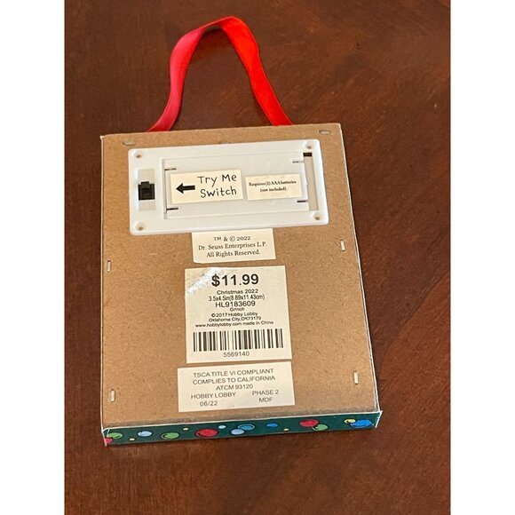 Set Of 2 Grinch Christmas Light Up Canvas Xmas Tree Ornament grinchmas - Picture 6 of 9